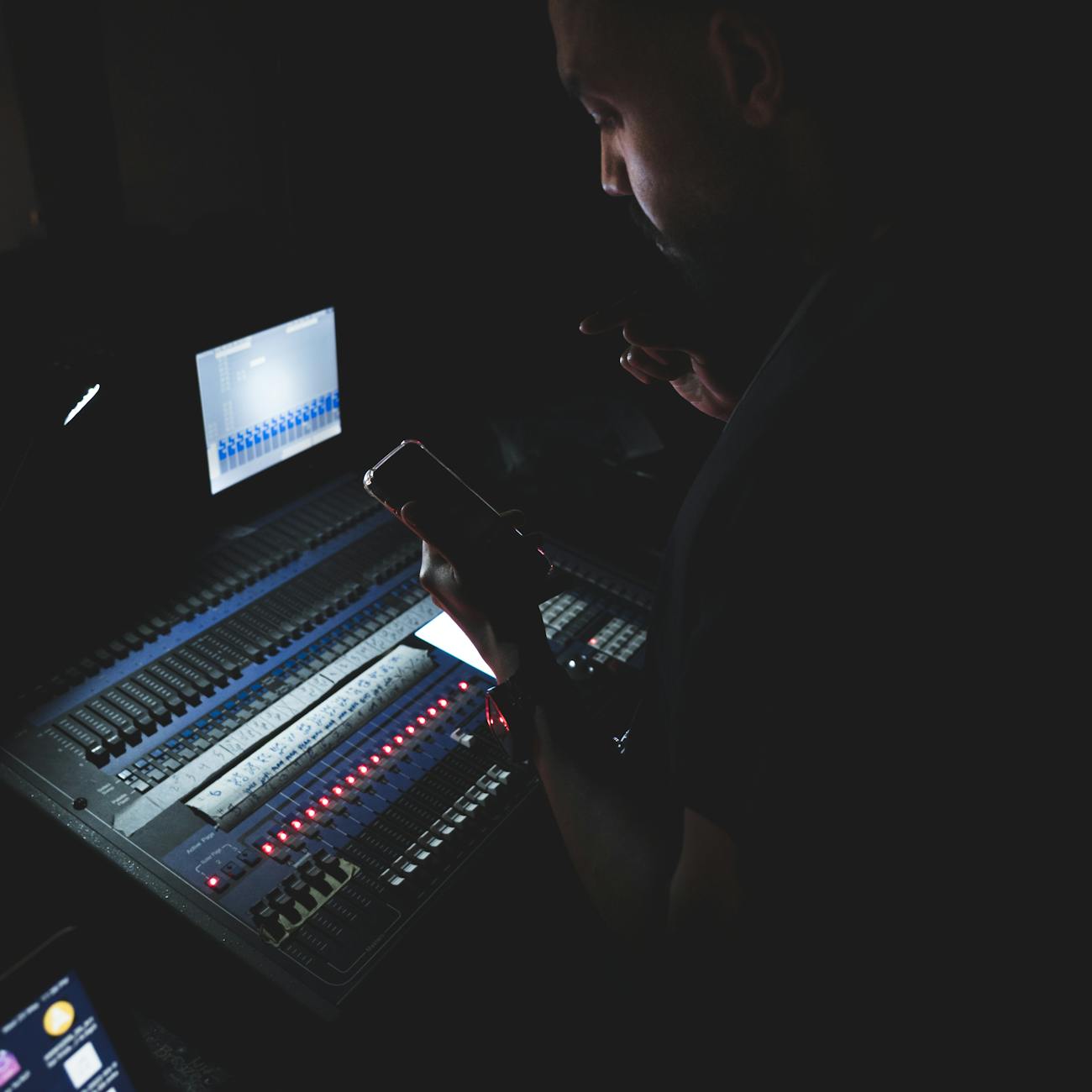 tour management software